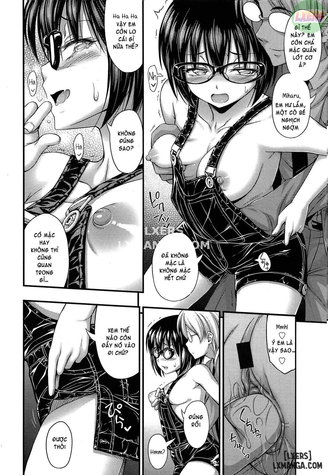 Kinjo no Ko ga Short Pants wo Haite Ore wo Yuuwaku shite Kurundaga - Trang 13