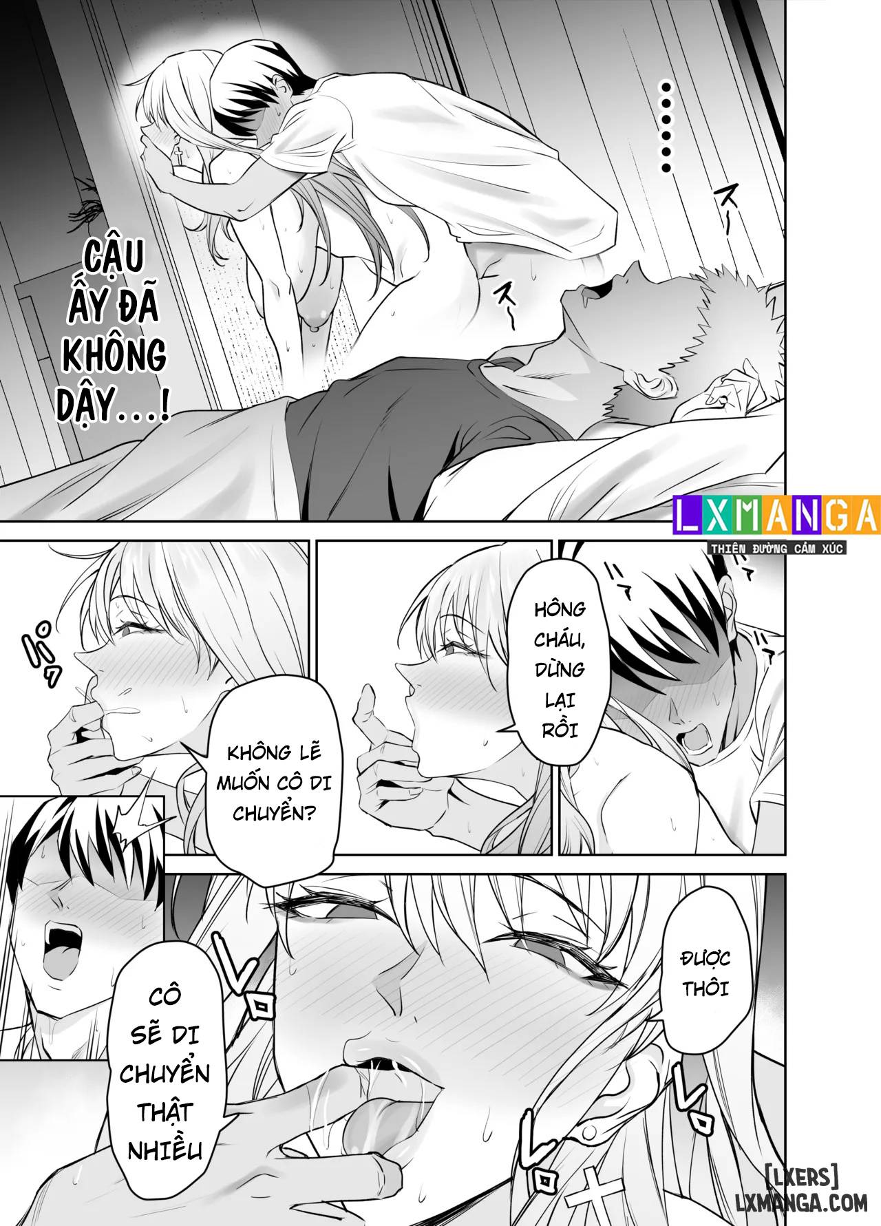 Tomodachi no Gal Mama wa Musuko ni Kakurete Ore no Dekachin wo Kuimakuru. - Trang 24